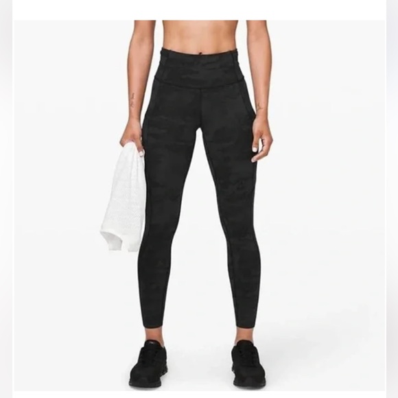 Lululemon fast and free 25” H3DC - Picture 1 of 4